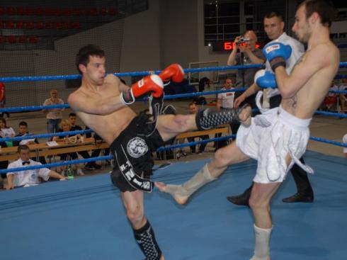 uros zivkovic, kik boks