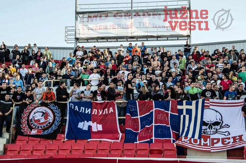 Meraklije Niš FK Radnički Niš 3:2 FK - Balkanski navijaci