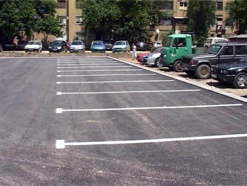 Parking-LE-3.jpg