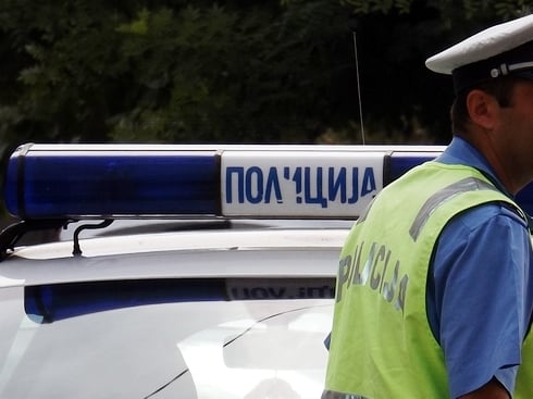 Policija-saobracajna-Ilustracija-KOSTA-Juzne-vesti.JPG