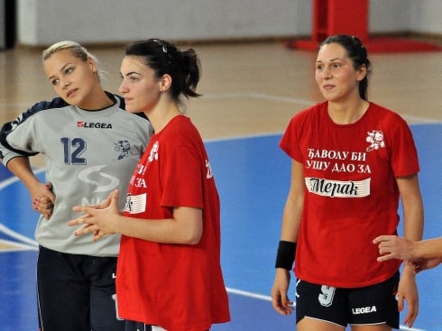 petkovic-tanaskovic-pesic-naisa.jpg