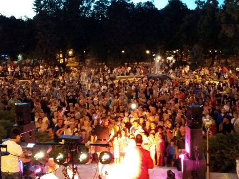 Veliki-letnji-festival-foto-GONiskaBanja.jpg