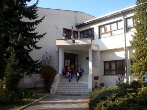 osnovna-skola-Svrljig-Kosta.JPG