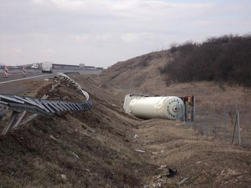 Cisterna gas foto i.m. JUZNE VESTI