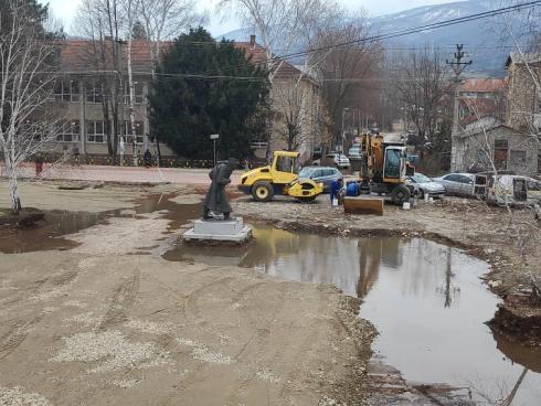 Trg Gadžin Han rekonstrukcija