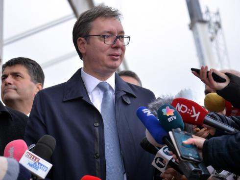 vucic i mediji