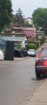 Podzemni kontejneri na mesto parkinga