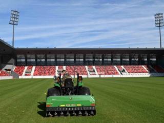 stadion leskovac, trava, foto fss 5