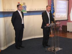 kocic i ministar