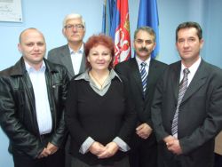 vecnicigrupna