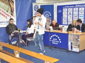 pirot salon knjige