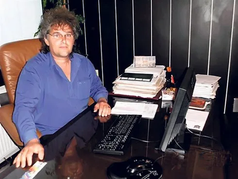 zaharijev politika
