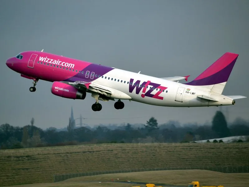 avion wizz flickr