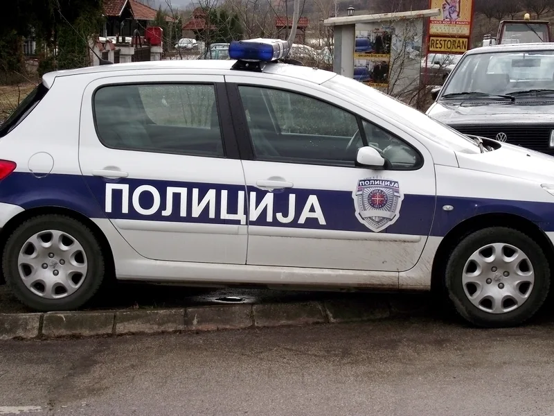 Policija Ilustracija Kosta 2