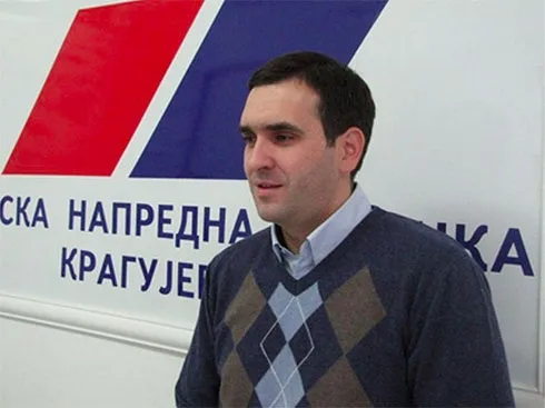 490x370 Radomir Nikolic foto SNS