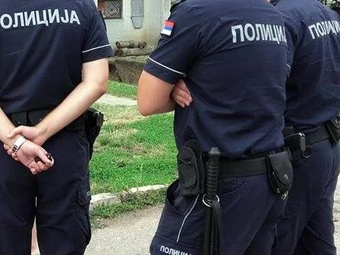 Policija ilustracija foto D M