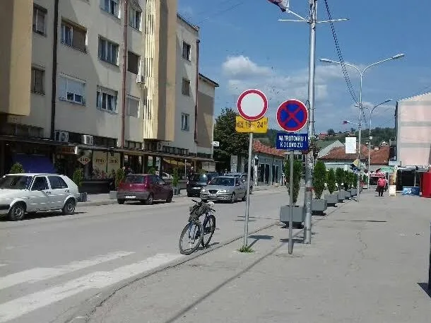 Kursumlija Lj M