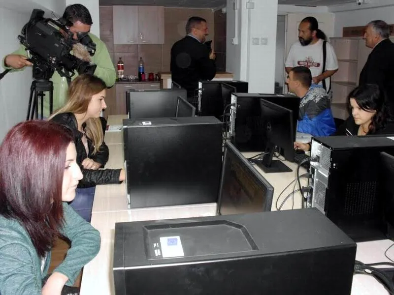 klub za trazenje posla vlasotince foto d m