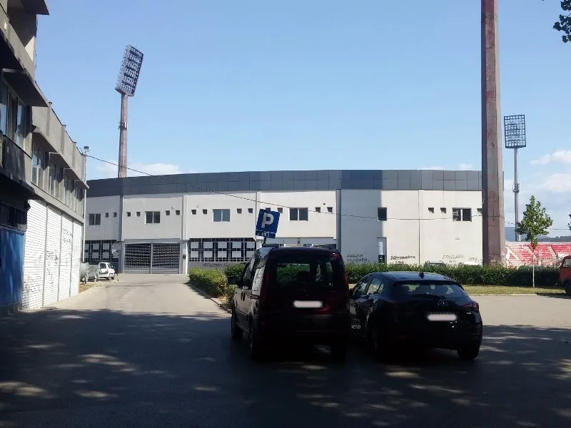 800x600 struja S N