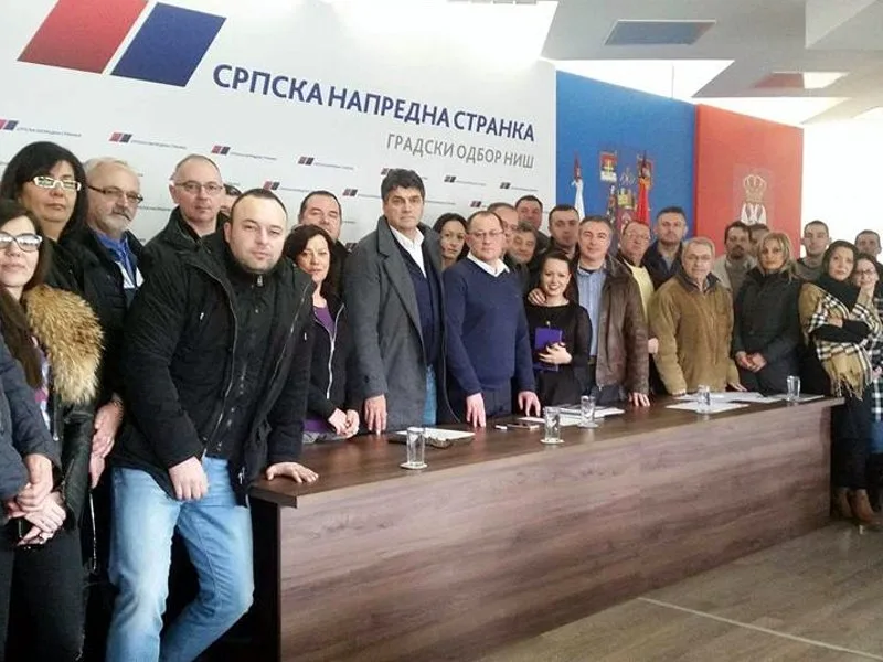 sns nis foto FB SNS