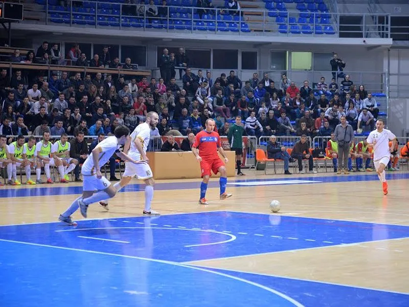 800x600 Kalca Vanja Keser