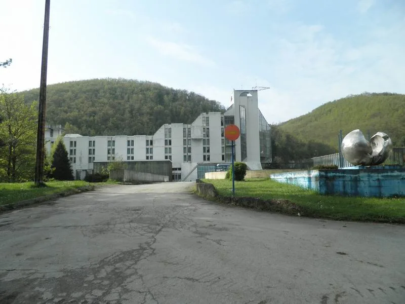 hotel zubor u kursumlijskoj banji