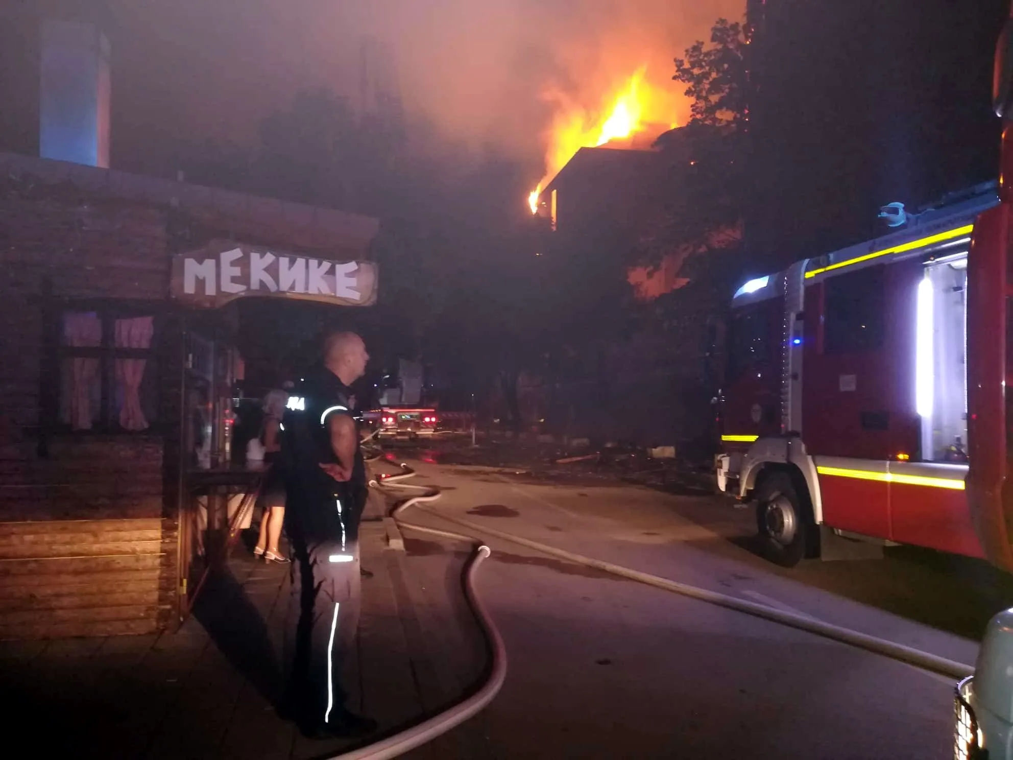 vatrogasci pozar niska banja foto JV