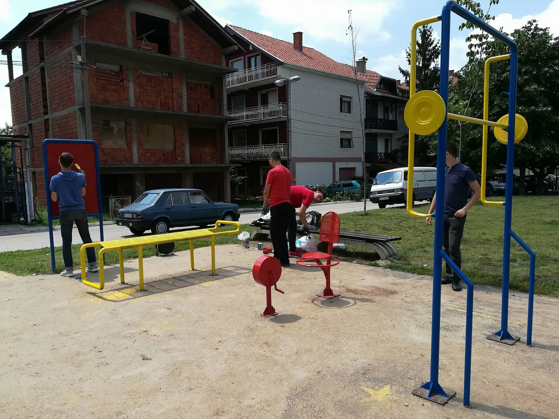 Somborski-bulevar-sredjivanje-parka3;-foto;-JV