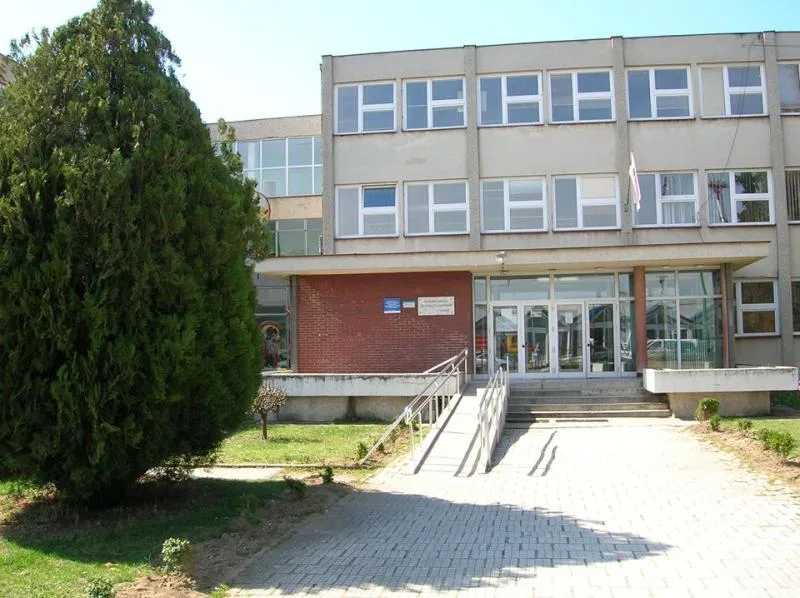 os branko radicevic bujanovac foto os bransko radicevic bujanovac