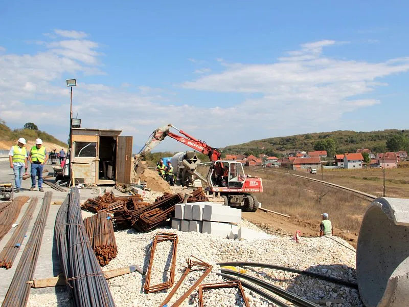 Koridor 10 Levosoje Srpska kuca foto i m juzne vesti