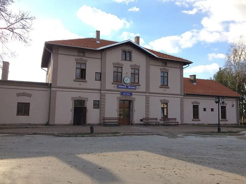 Zeleznicka stanica Vranje foto i m