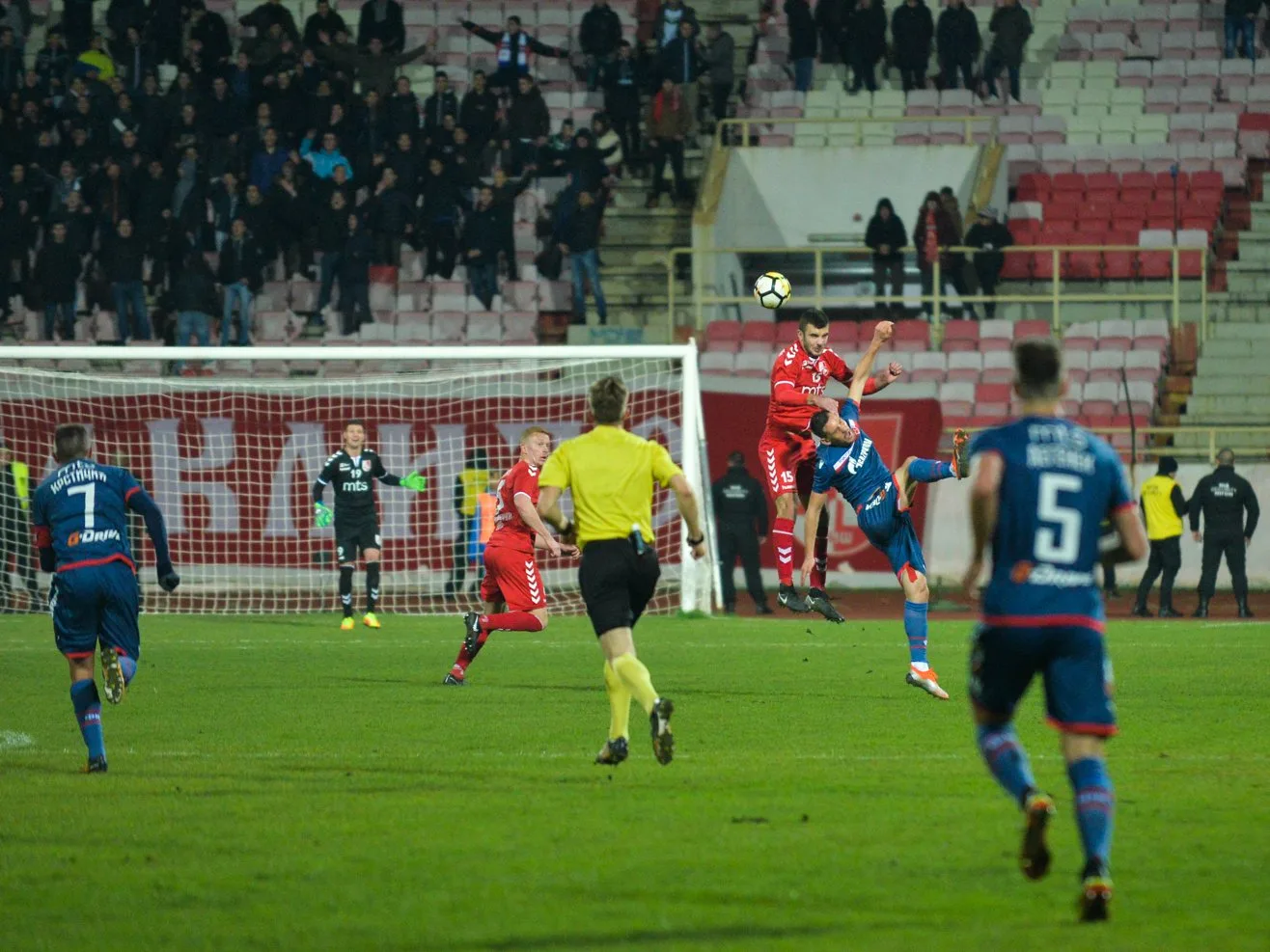 Radnicki Crvena zvezda fudbal foto Juzne vesti Vanja Keser