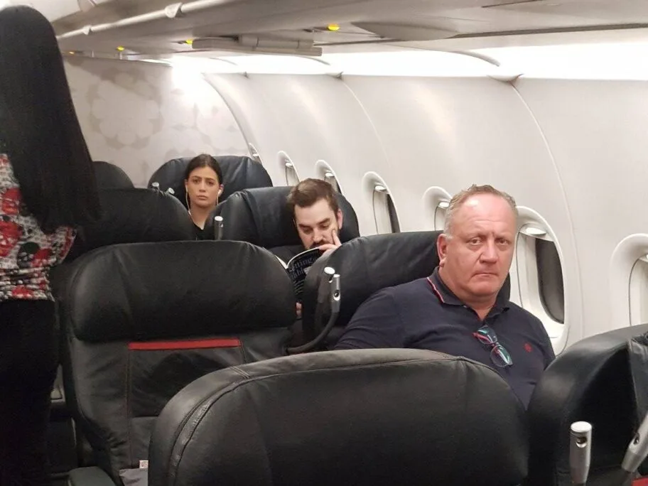 Cvetanovic avion Istanbul foto citalac