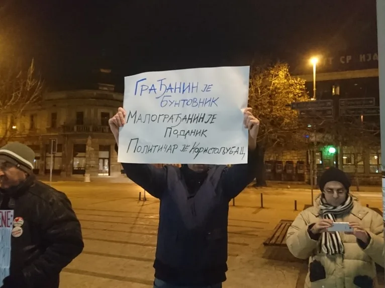 Protesti Pirot foto Lj F
