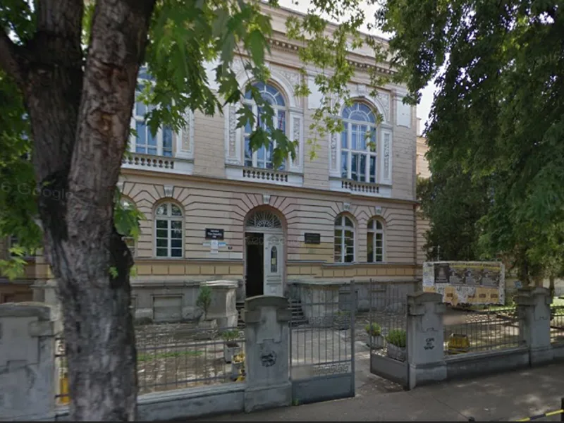 Gimnazija Stevan Sremac google street view
