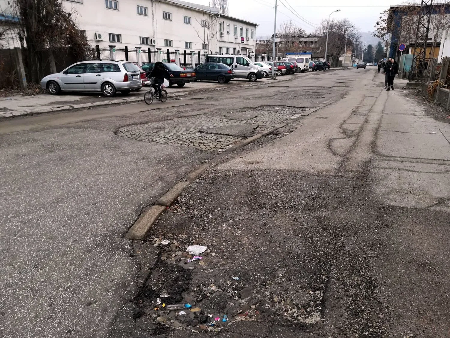 Krateri Sumadijska3 foto JV J A