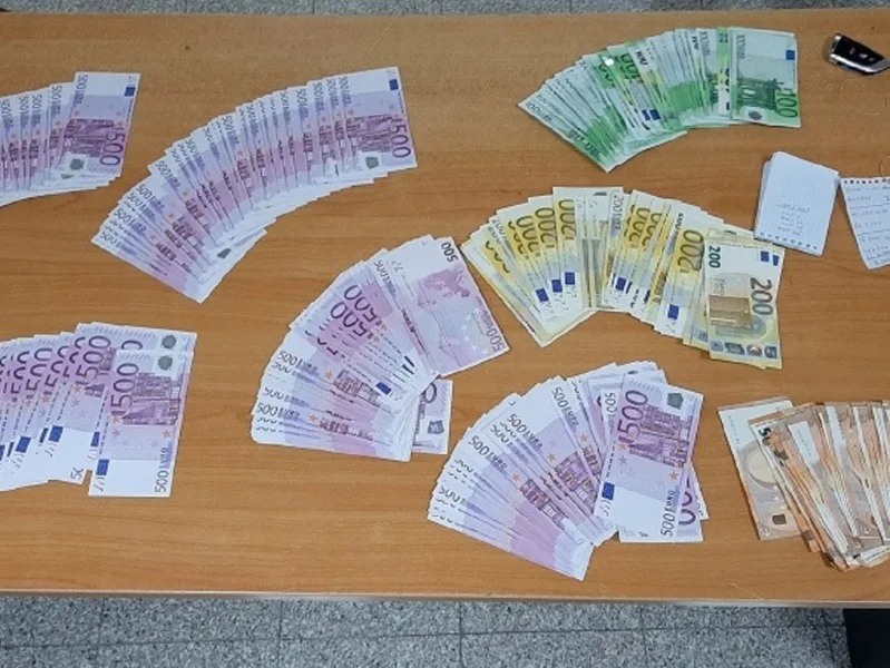 Zaplenjeno vise od 60 000 evra foto Uprava carina