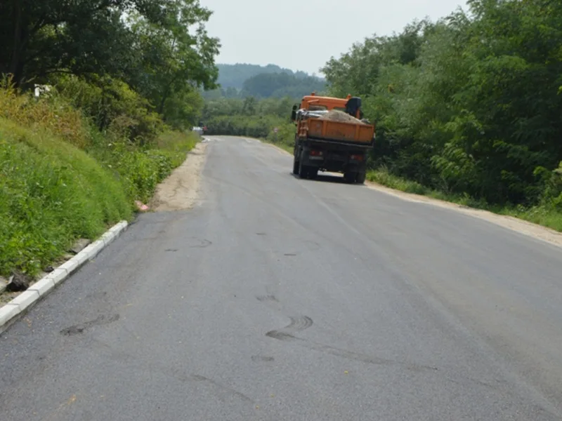Put Leskovaac Bojnik foto Grad Leskovac