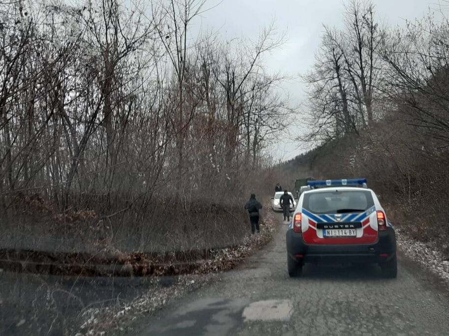 policija potraga berberin foto jt