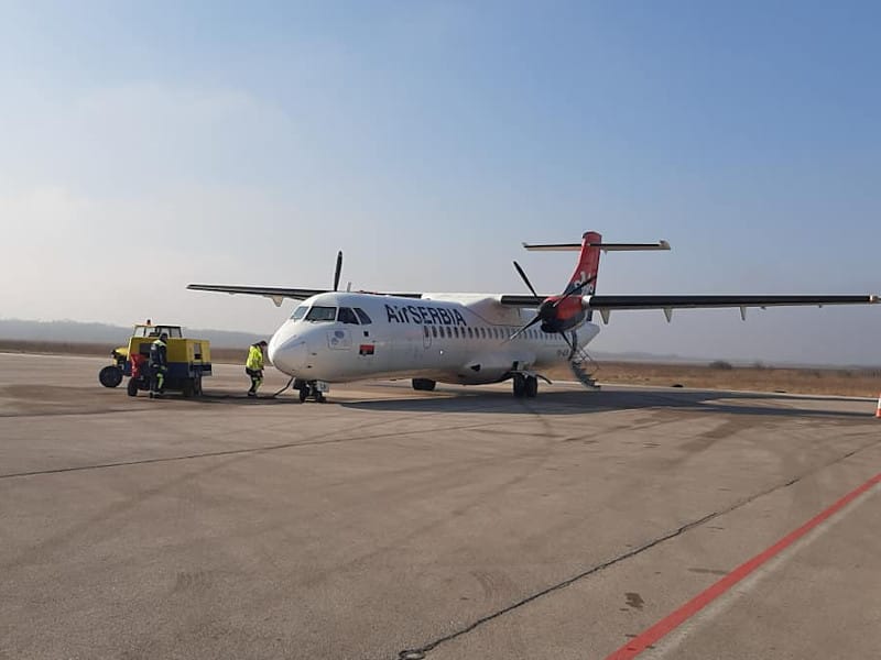 avion air serbia nis foto aerodrom konstantin veliki