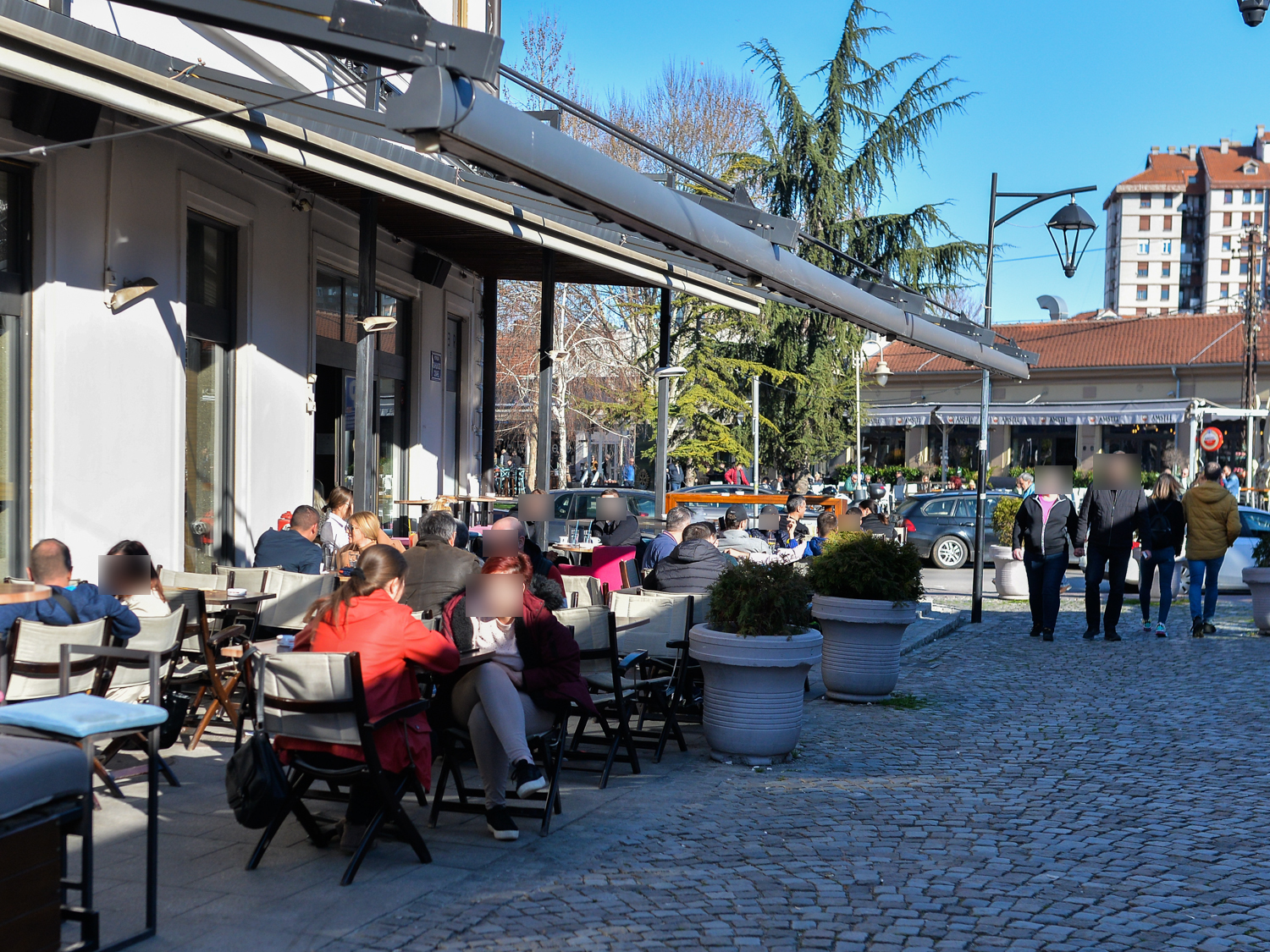 kafici vanredna situacija foto vkeser