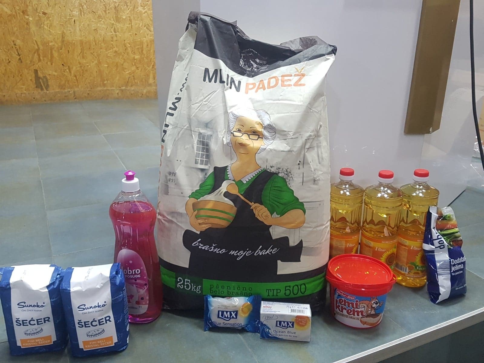 Paket pomoci foto Z S