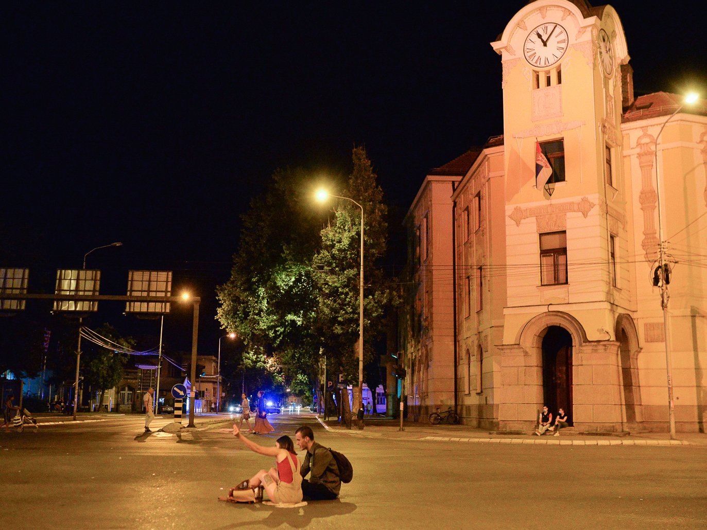 Protest dan 3 Nis foto Vanja Keser