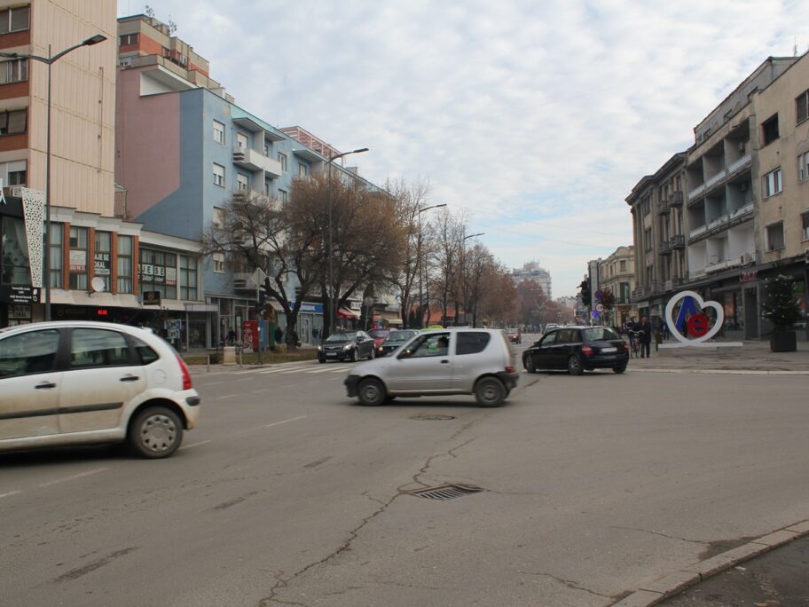 Bulevar oslobdjenja Leskovac foto Bojana Stamenkovic