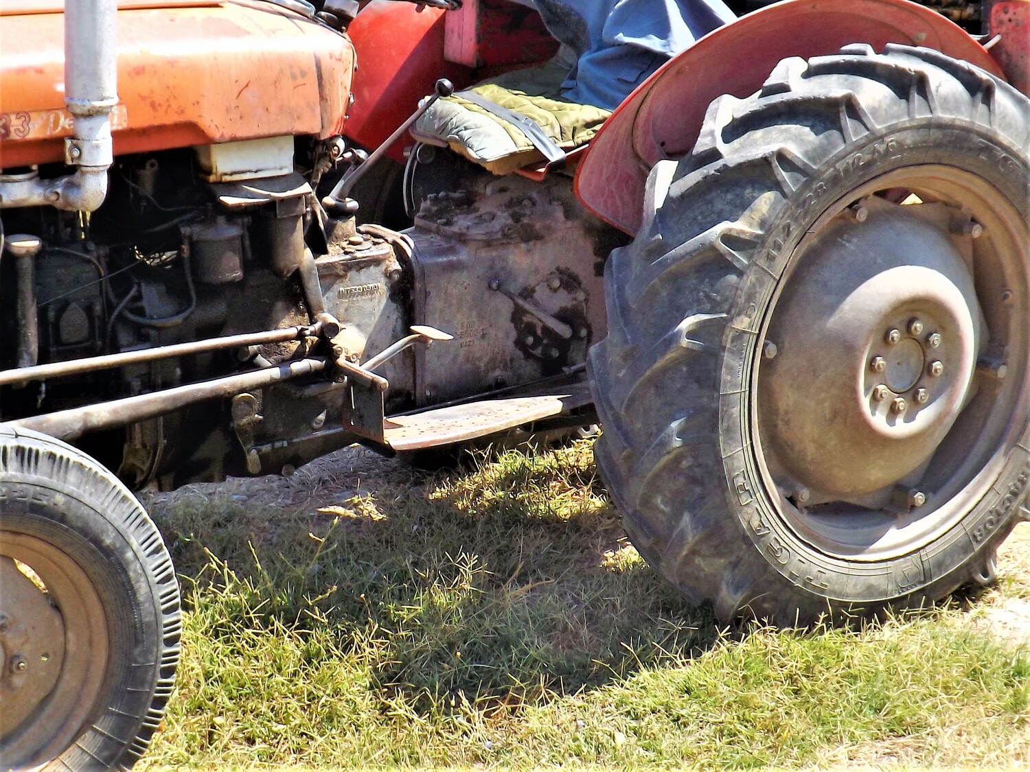 traktor KOSTA