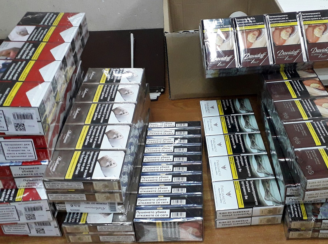 neprijavljeni boksovi cigareta na Gradini