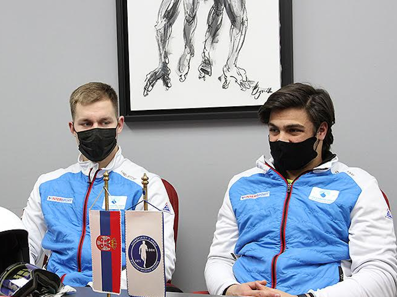 skijasi foto dif