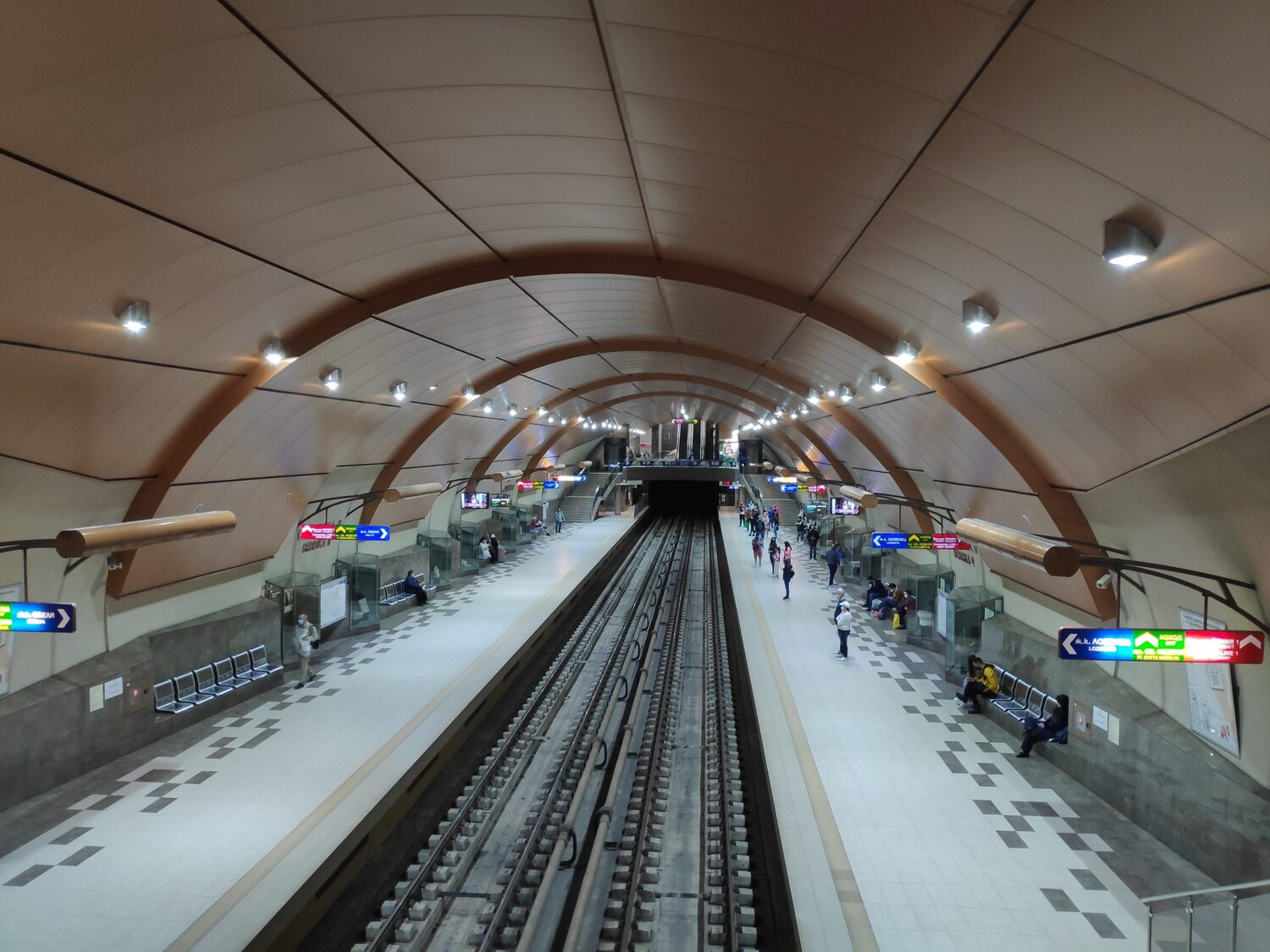 metro foto lj f scaled