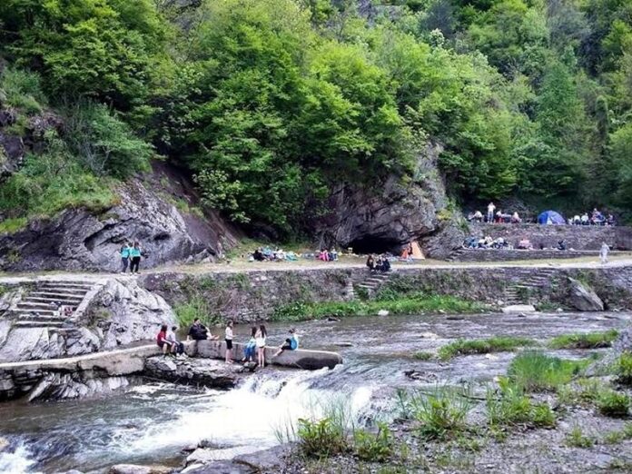 800x600 kupaliste u Vucju