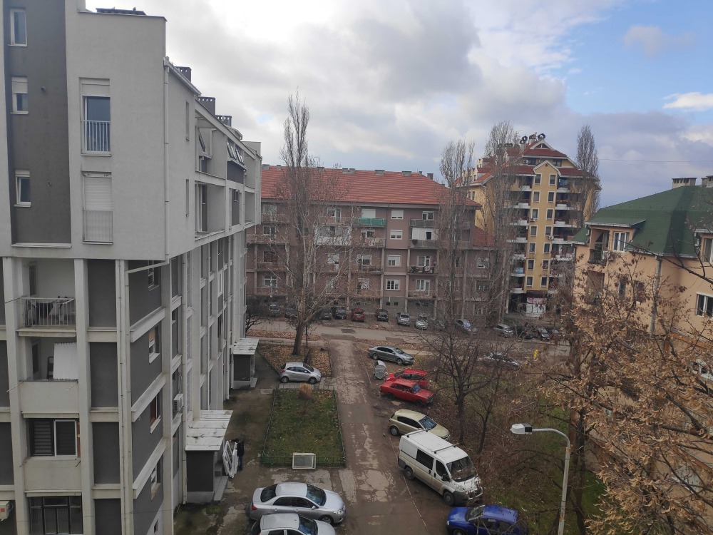 zgrade nis foto M M